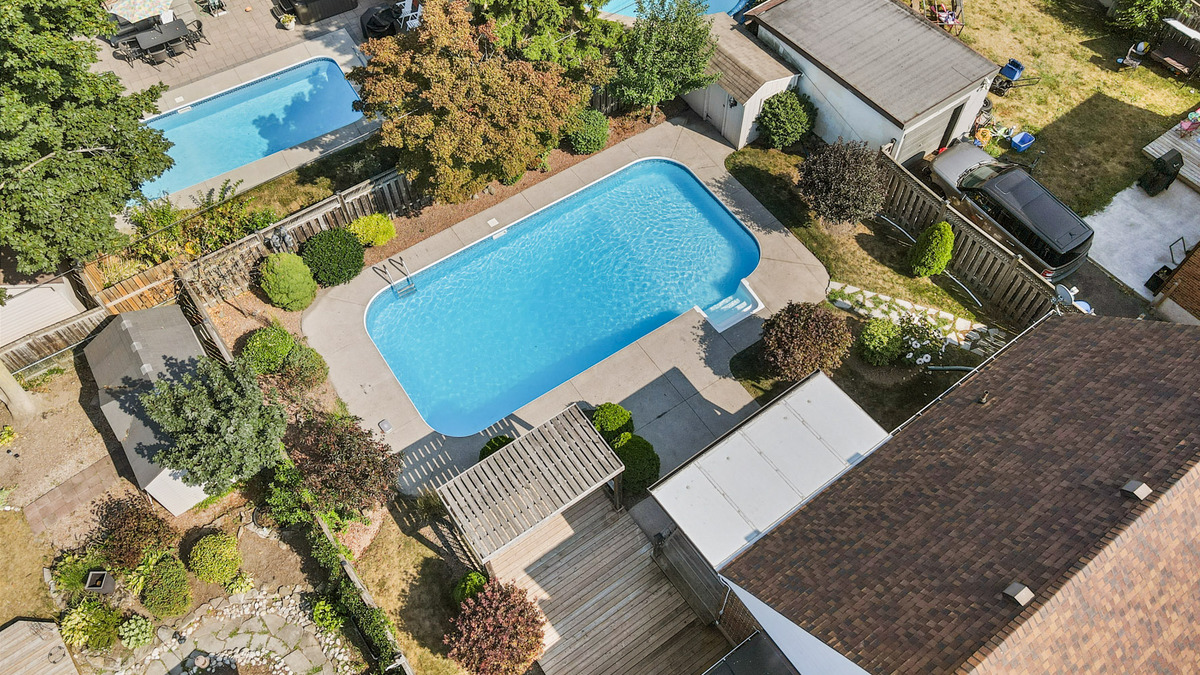 18' x 36' inground pool thumbnail