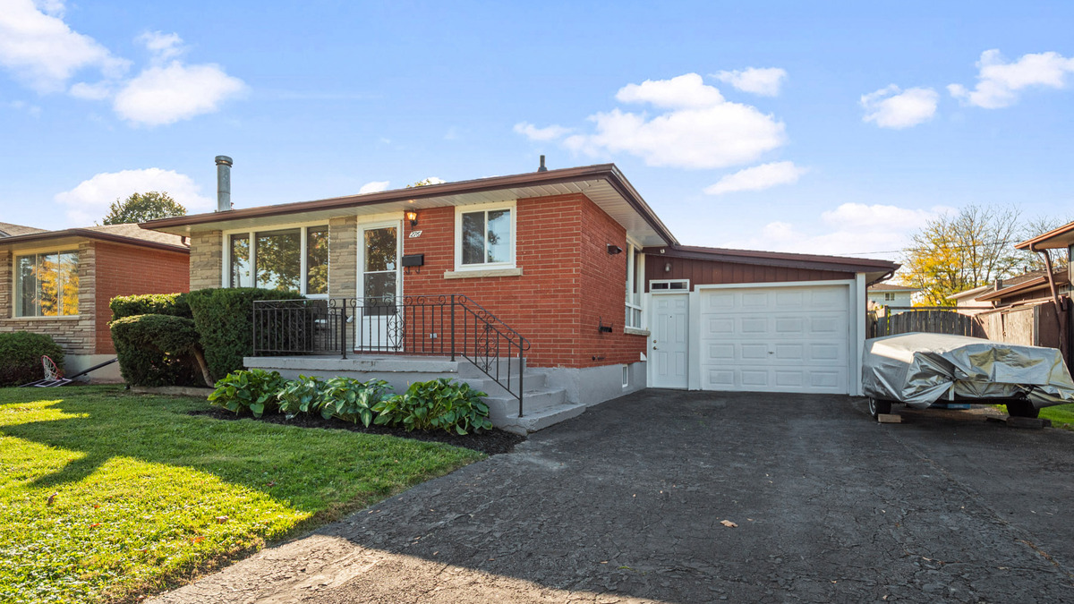 Image of the property 276 Gross Avenue