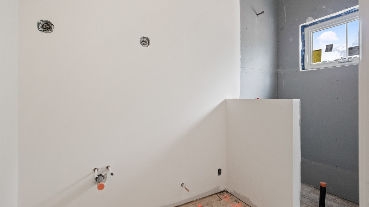 Bedroom 2 ensuite bathroom thumbnail